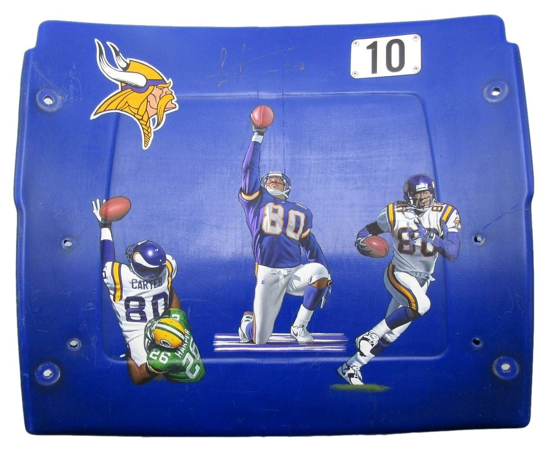 Cris Carter HOF Signed Seat Back Hand Painted #10 Inscribed 200966: Cris Carter HOF Signed Seat Back Hand Painted #10 Inscribed 200966 Cris Carter's Hall of Fame signature is proudly displayed on this hand-painted seat back, a unique piece of NFL memorabilia. The Minn
