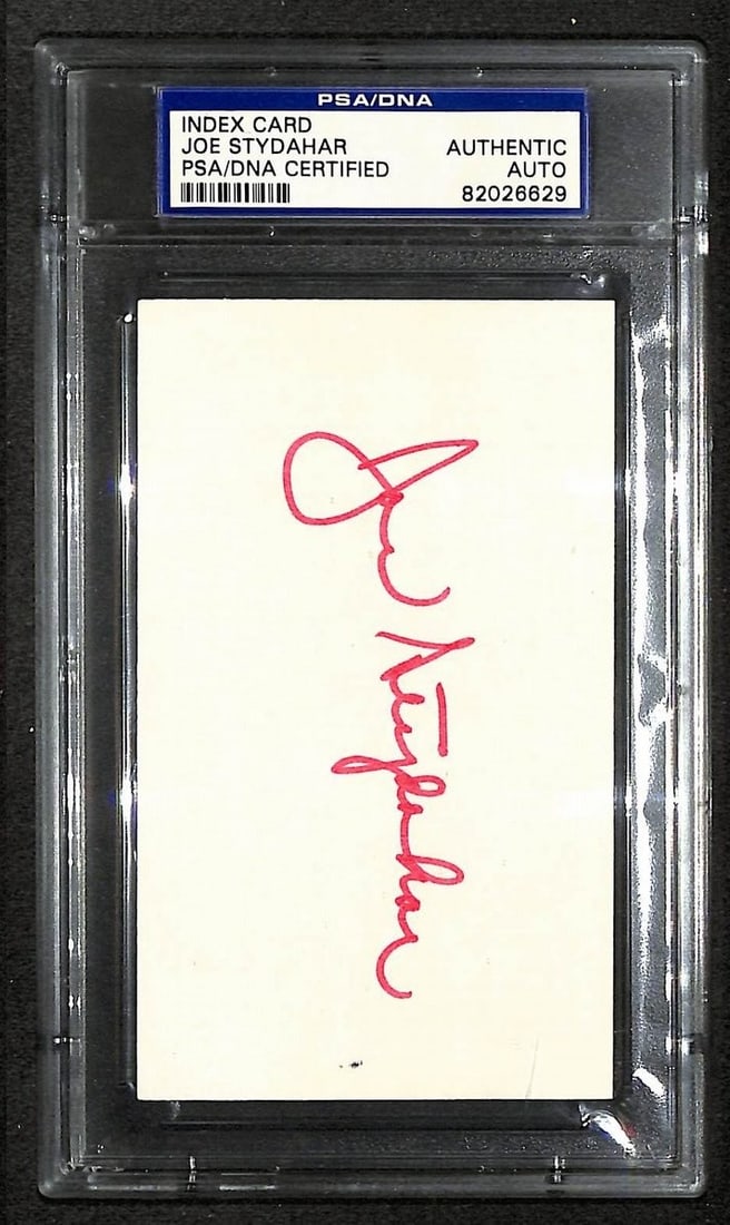 Joe Stydahar Signed/ Autographed Bears HOF Index Card PSA/ DNA 212419: Joe Stydahar Signed/ Autographed Bears HOF Index Card PSA/ DNA 212419 Joe Stydahar's autographed Bears HOF Index Card boasts a unique connection to the sport of football, bearing the signature of a le