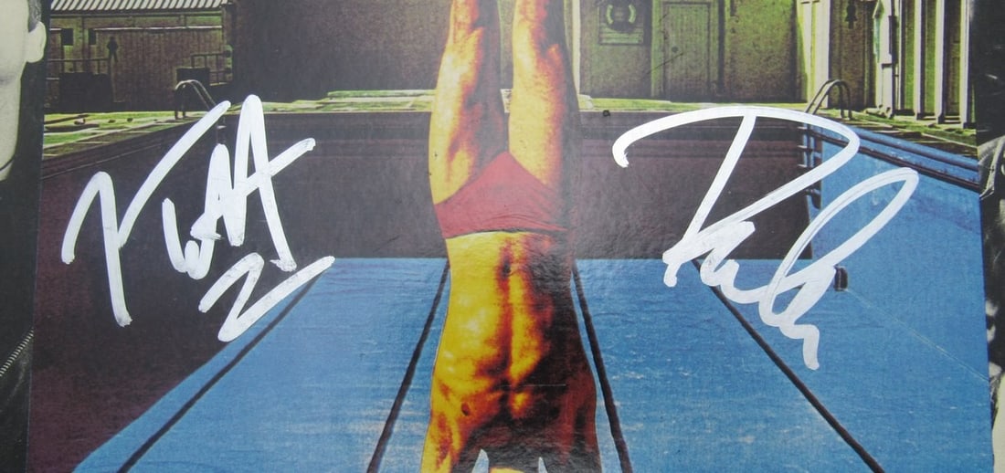 Joe Elliott/ Phil Collen Dual-Signed Def Leppard High 'n" Dry 'Album JSA 208901: Joe Elliott/ Phil Collen Dual-Signed Def Leppard High 'n" Dry 'Album JSA 208901 Item Specifics: Autograph Authentication: James Spence (JSA) Industry: Music Object Type: Record Original/Reproduction: 