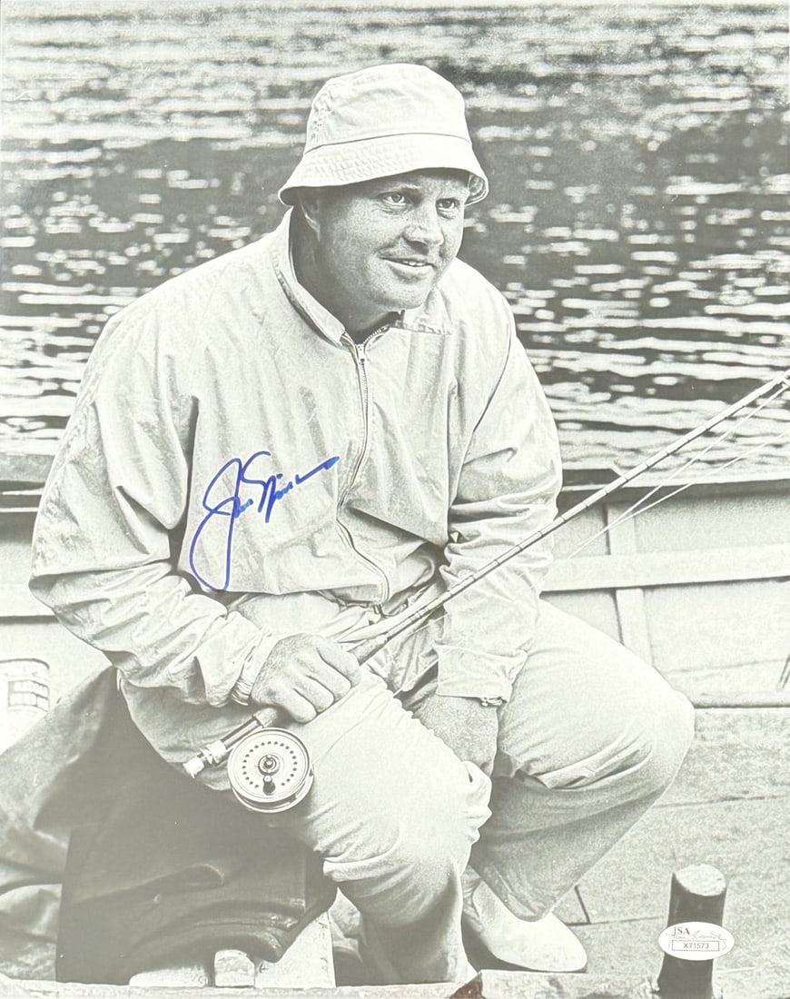 Jack Nicklaus Signed/ Autographed 11x14 B/ W Photo Fishing JSA 211648: Jack Nicklaus Signed/ Autographed 11x14 B/ W Photo Fishing JSA 211648 Authentic Jack Nicklaus signed black and white photo, measuring 11x14 inches, bearing a JSA (James Spence Authentication) certific
