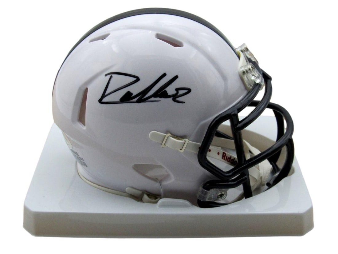Speed Helmet Autographed Mini Penn State JSA 182885: Speed Helmet Autographed Mini Penn State JSA 182885 Original Penn State football helmet autographed by a notable figure, this mini replica is a unique collectible for fans of the team. Measuring [inse