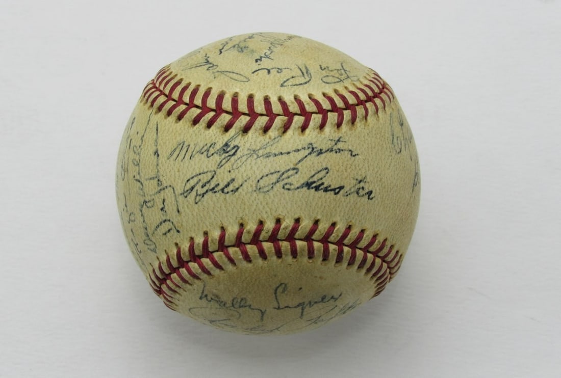 1945 NL Champion Cubs Team signed by 22 OL Baseball Grimm Hack Pafko 184932: 1945 NL Champion Cubs Team signed by 22 OL Baseball Grimm Hack Pafko 184932 Signed by 22 members of the 1945 NL Champion Cubs, including notable players Grimm Hack, Hack, and Pafko, this 1945 NL