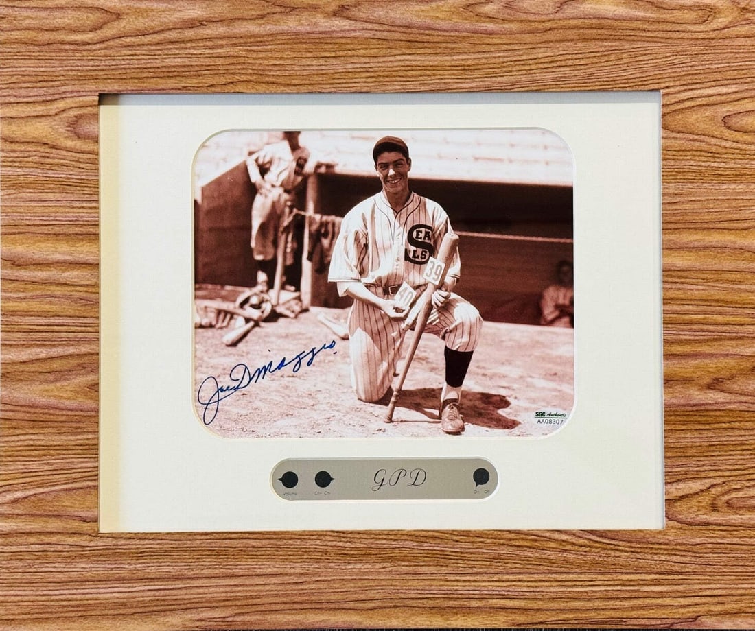 Joe DiMaggio Autographed San Francisco Seals 8x10 Framed Baseball Photo (SGC): Joe DiMaggio Autographed San Francisco Seals 8x10 Framed Baseball Photo (SGC) Item Specifics: Brand: SGC Joe DiMaggio Autographed San Francisco Seals 8x10 Framed Baseball Photo Signed in blue sharpie 
