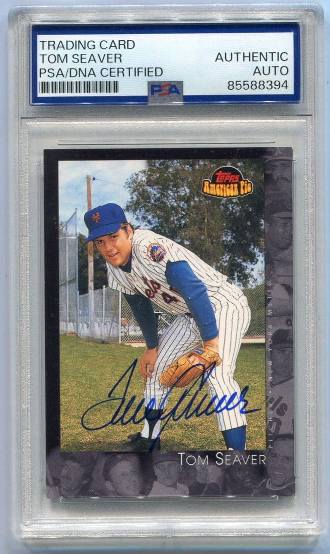 Seaver Tom 2001 Topps American Pie Autographed Card PSA/ DNA Certified (1 of 2)