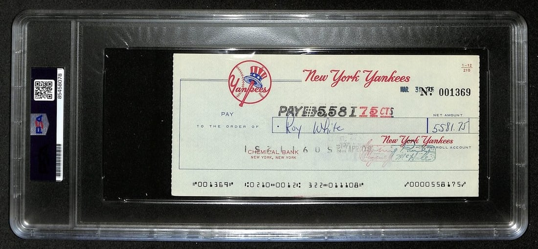 Roy White Signed/ Auto 1975 NY Yankees Payroll Bank Check PSA/ DNA 194537: Roy White Signed/ Auto 1975 NY Yankees Payroll Bank Check PSA/ DNA 194537 Item Specifics: Original/Reprint: Original Product: Bank Check Sport: Baseball-MLB Product Disclaimer: Not affiliated with any