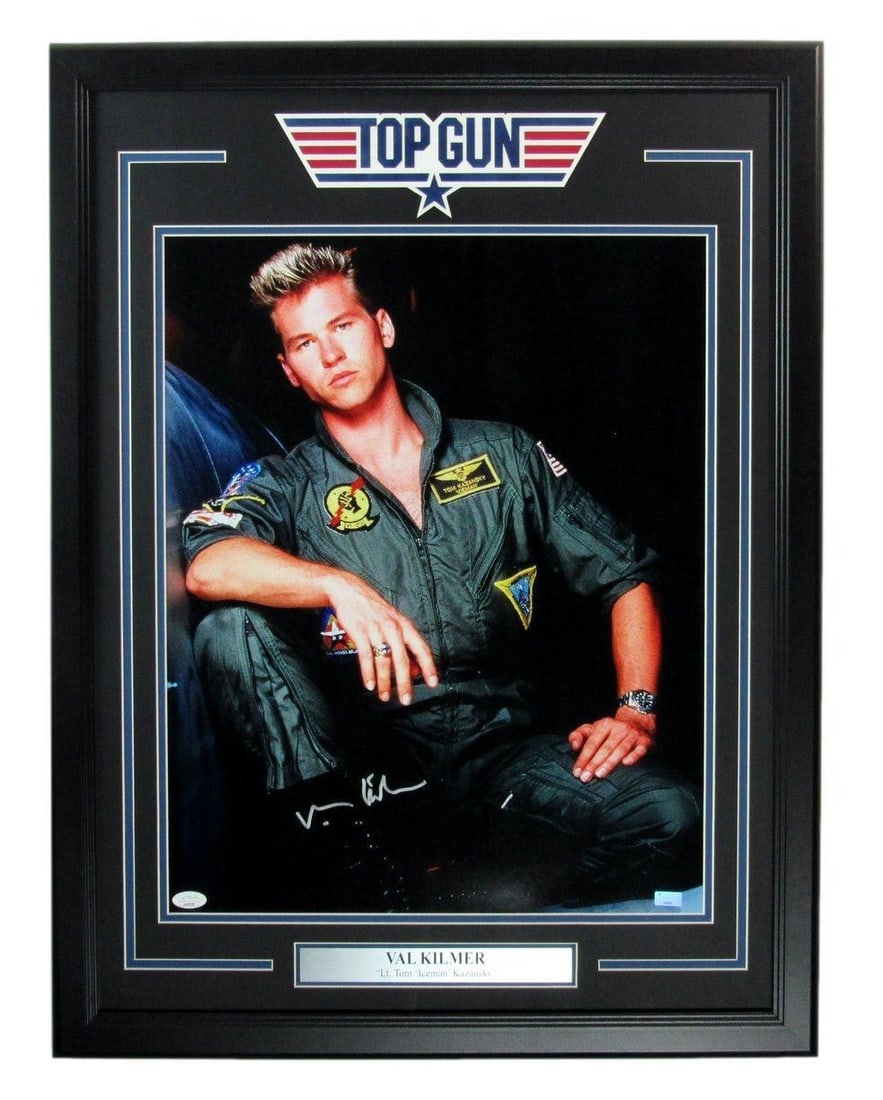 Kilmer Val Autographed Photo Framed 16x20 "Top Gun: Kilmer Val Autographed Photo Framed 16x20 "Top Gun Kilmer Val's autographed 16x20 "Top Gun" photo is a must-have for film enthusiasts. This framed photo bears the signature of Kilmer Val, a talented a