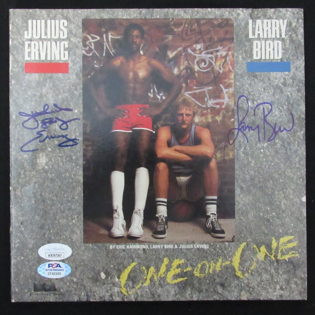 Julius Erving Larry Bird dual signed One-on-One Video Game Cover JSA/ PSA 189305: Julius Erving Larry Bird dual signed One-on-One Video Game Cover JSA/ PSA 189305 Item Specifics: League: NBA Product: Misc Team: New York Yankees Original/Reprint: Original Signed: YES Product Disclai