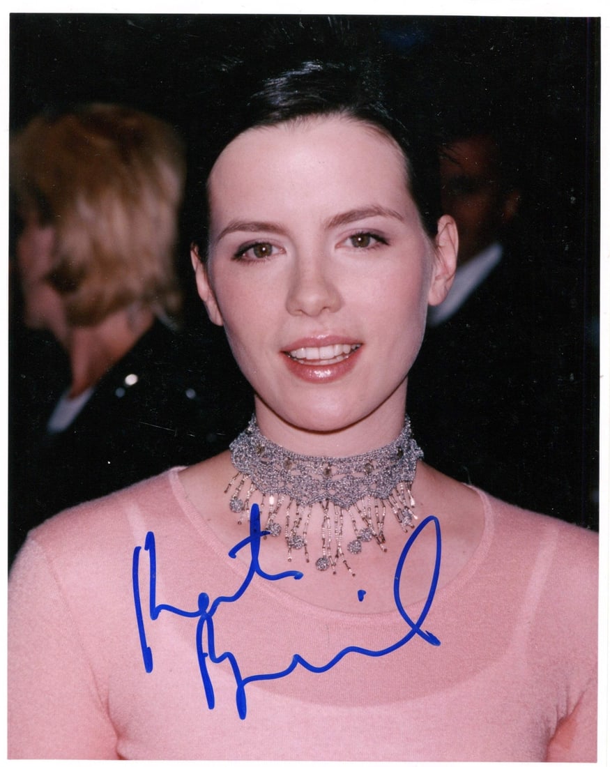 Signed Celebrity Photo 8x10 Autographed By Kate Beckinsale: Signed Celebrity Photo 8x10 Autographed By Kate Beckinsale Kate Beckinsale's 8x10 signed photo bears her signature in blue sharpie across the front. This unique piece is a must-have for fans of the ta