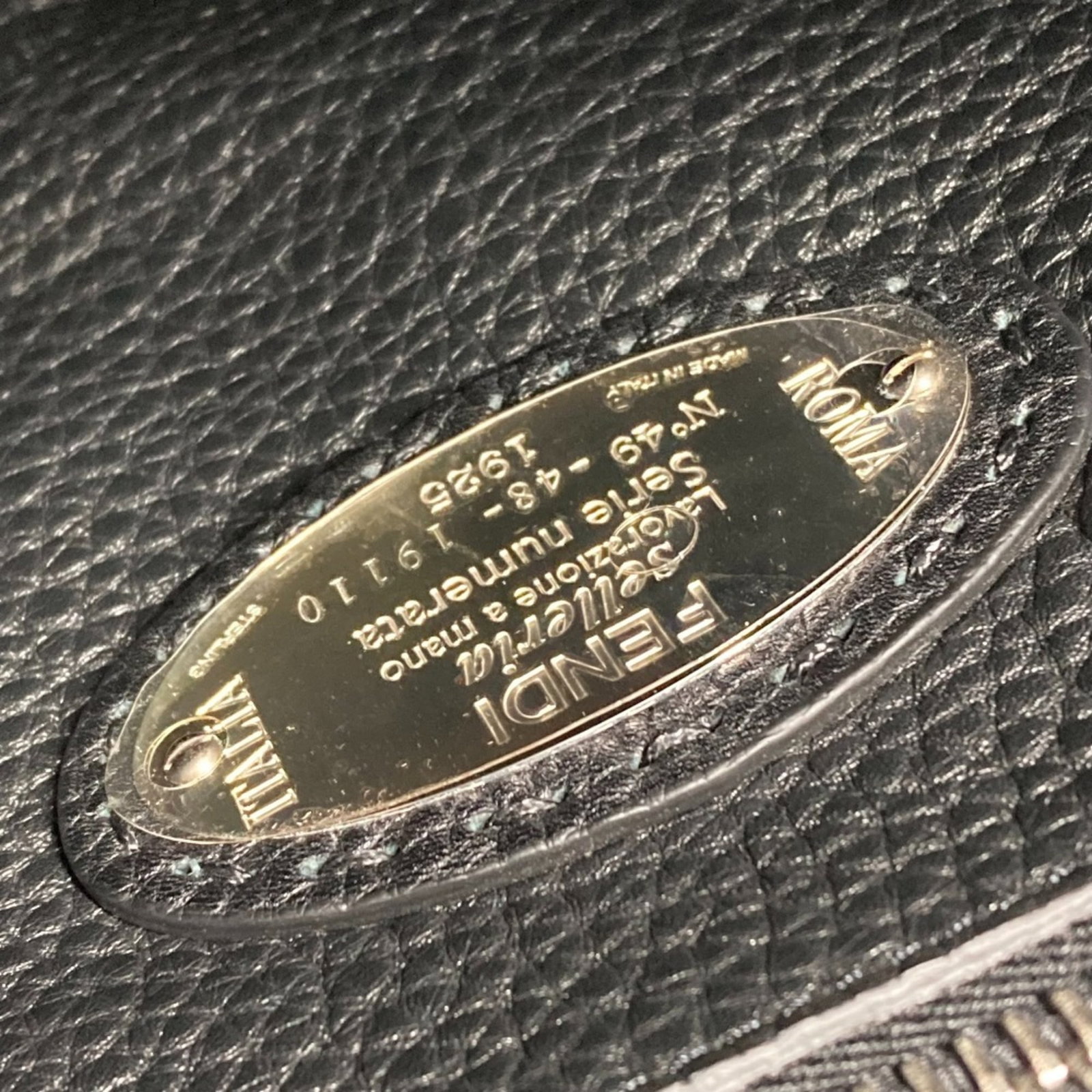 FENDI Handbag Leather - 12