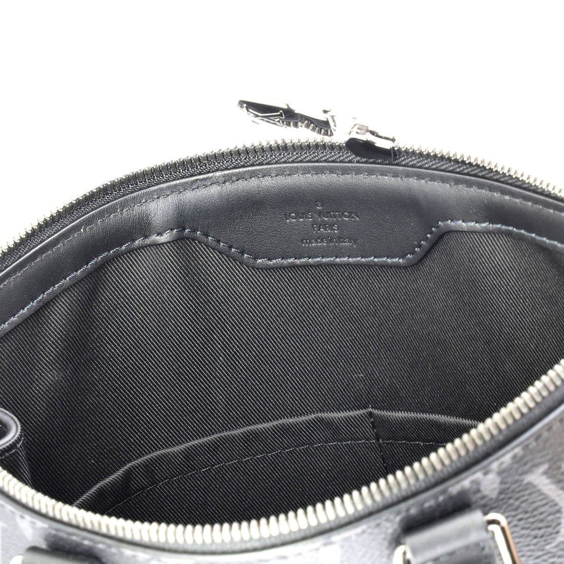 Sac Plat Monogram Eclipse Canvas Louis Vuitton - 6