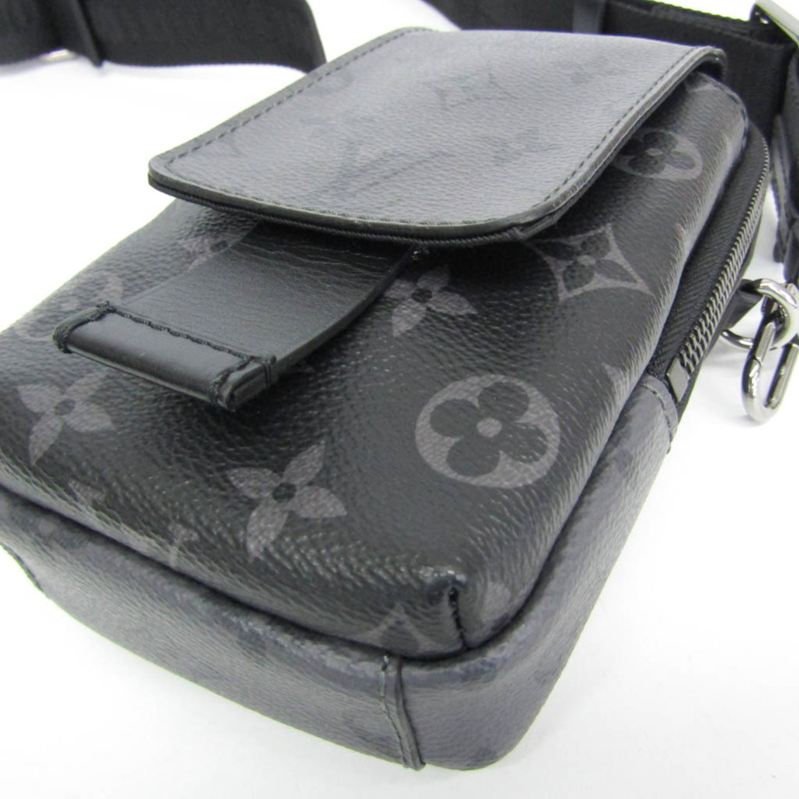 LOUIS VUITTON Pouch Shoulder Bag Monogram Eclipse - 6