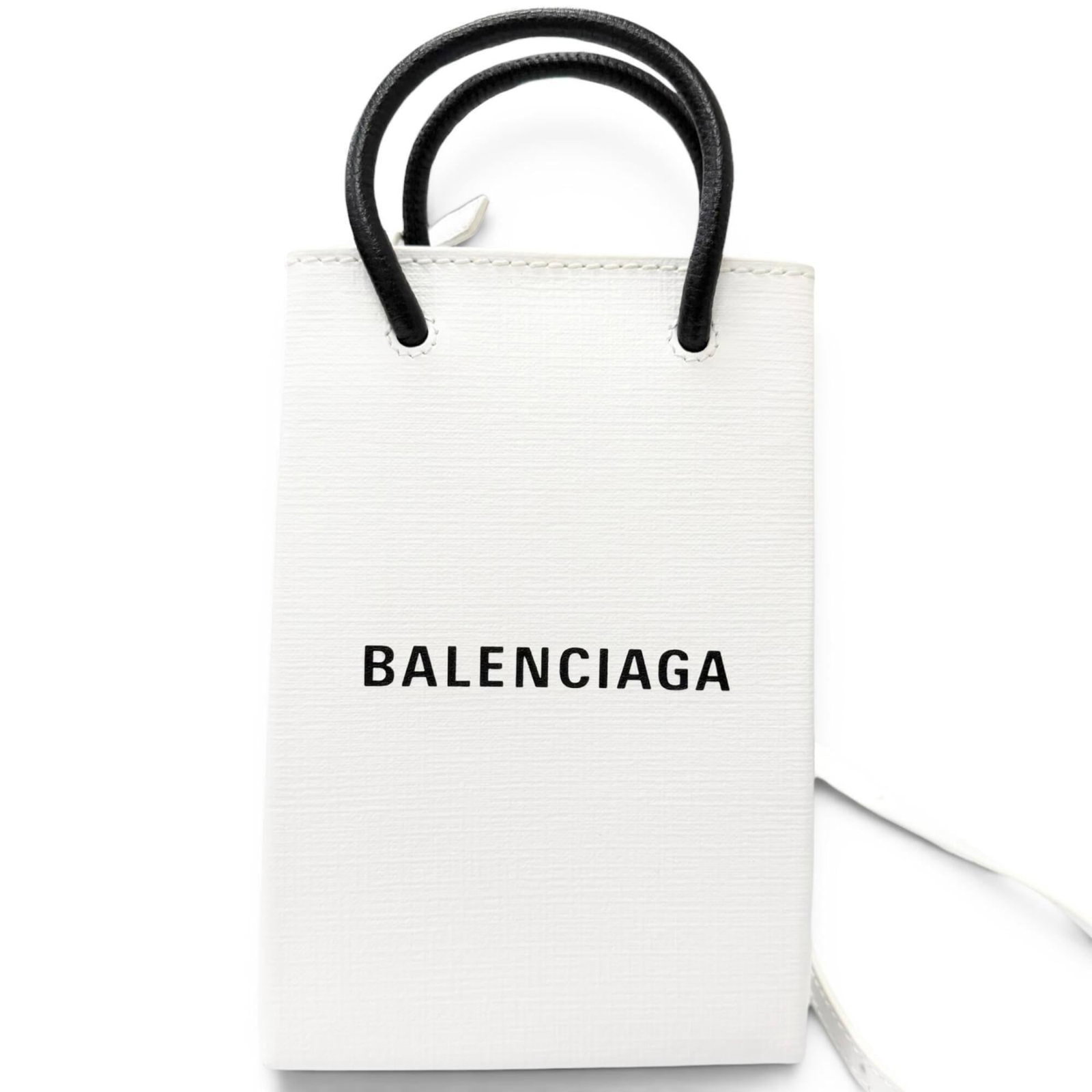 BALENCIAGA Shoulder Bag Leather: BALENCIAGA Shoulder Bag Leather White leather shoulder bag from Balenciaga, measuring 18cm x 12cm x 4.5cm, in excellent condition with no visible wear. The bag's material and color are as described, a