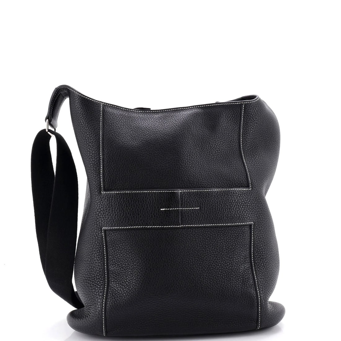 Sac Leather Bag Good Hermes News: Sac Leather Bag Good Hermes News Sac Leather Bag Good Hermes News is a stylish black cross body bag made from high-quality leather, featuring a Palladium hardware. With a classic design and a