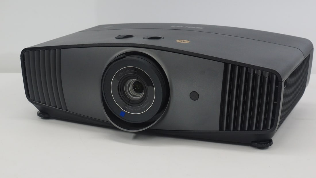 Ceiling Mount Projector for Home Theater BenQ HT5550 Prime Cinema 4K UHD (1 of 15)