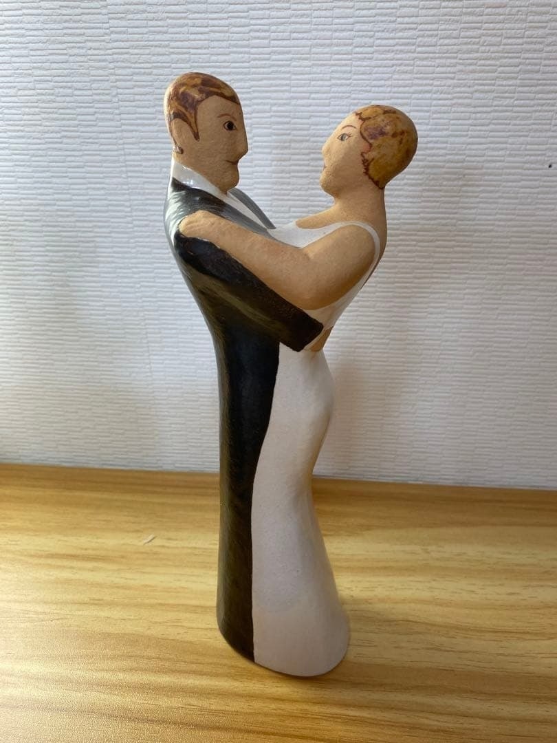 Dancing Couple Last Dance Ceramic Art Figure Collectible Nordic: Dancing Couple Last Dance Ceramic Art Figure Collectible Nordic Item Specifics: Brand: NA Type: Figurine Material: Ceramic Product Disclaimer: All collectibles are sold as-is; any grading given reflec