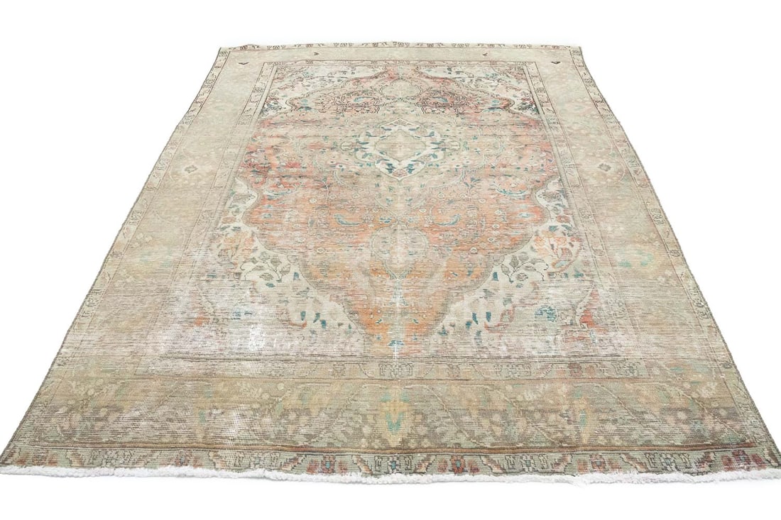 6'2-6'7X9'0 Ft Muted Distressed Semi Antique Handmade Floral Oriental Rug Carpet Hand-Knotted: 6'2-6'7X9'0 Ft Muted Distressed Semi Antique Handmade Floral Oriental Rug Carpet Hand-Knotted Hand-knotted in wool, this 6'2-6'7 x 9'0 ft semi-antique floral oriental rug boasts a muted color palette 