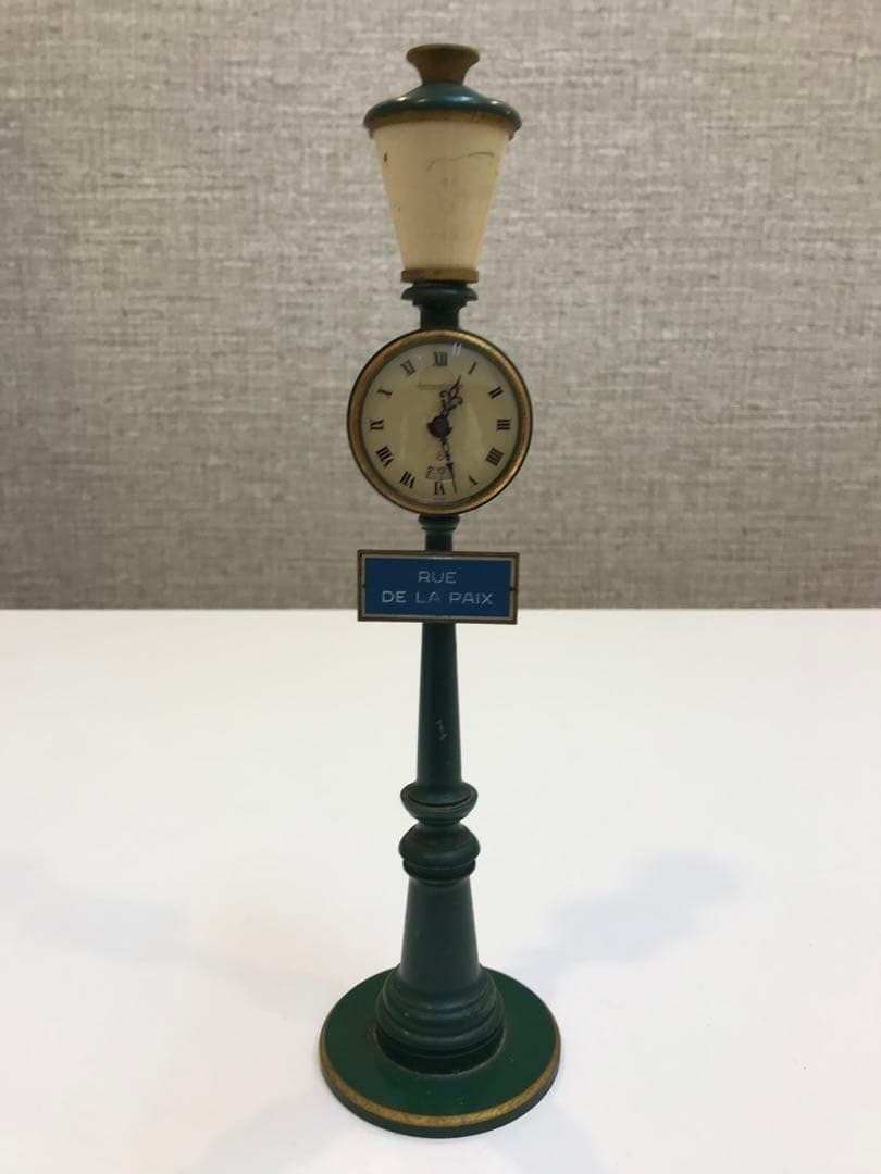 Jaeger Lecoultre Rue de la Paix Street Post Desk Clock Parts Repair Vintage: Jaeger Lecoultre Rue de la Paix Street Post Desk Clock Parts Repair Vintage Item Specifics: Movement: Mechanical Power Source: Manual Wind Color: Multicolor Watch Case Diameter: 48mm Material: Metal D