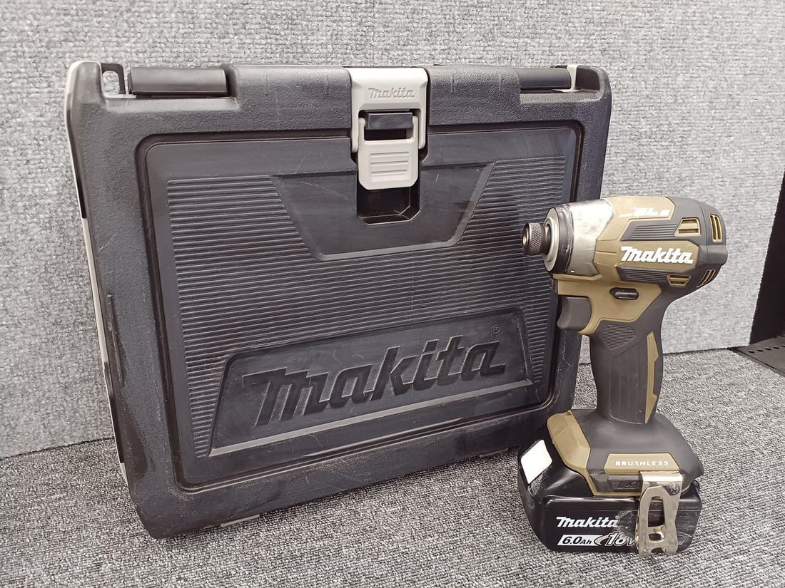 Makita Cordless Impact Driver Td173Drgx0 Tool set With Storage case Japan (1 of 17)