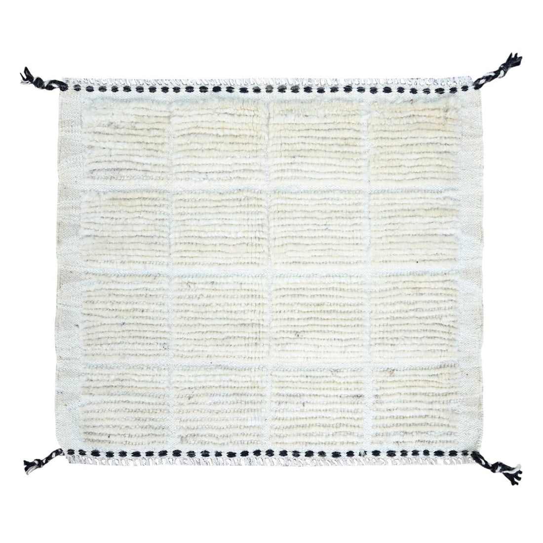 Bone White Natural Wool Moroccan Weave Grid Design Hand Knotted Rug: Bone White Natural Wool Moroccan Weave Grid Design Hand Knotted Rug Hand-knotted in traditional Afghan technique, this Moroccan-style rug boasts a stunning bone white natural wool weave with intricate