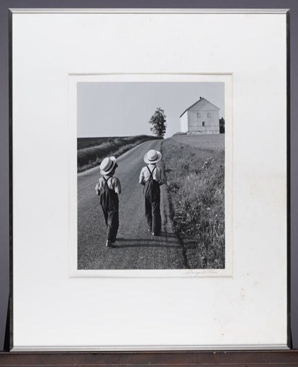 Two Amish Boys Signed Gelatin Silver Print by George Tice 1962: Two Amish Boys Signed Gelatin Silver Print by George Tice 1962 Item Specifics: Artist: George Tice Signed By: George A. Tice Size: Medium Signed: Yes Material: Paper Original/Licensed Reprint: Origina