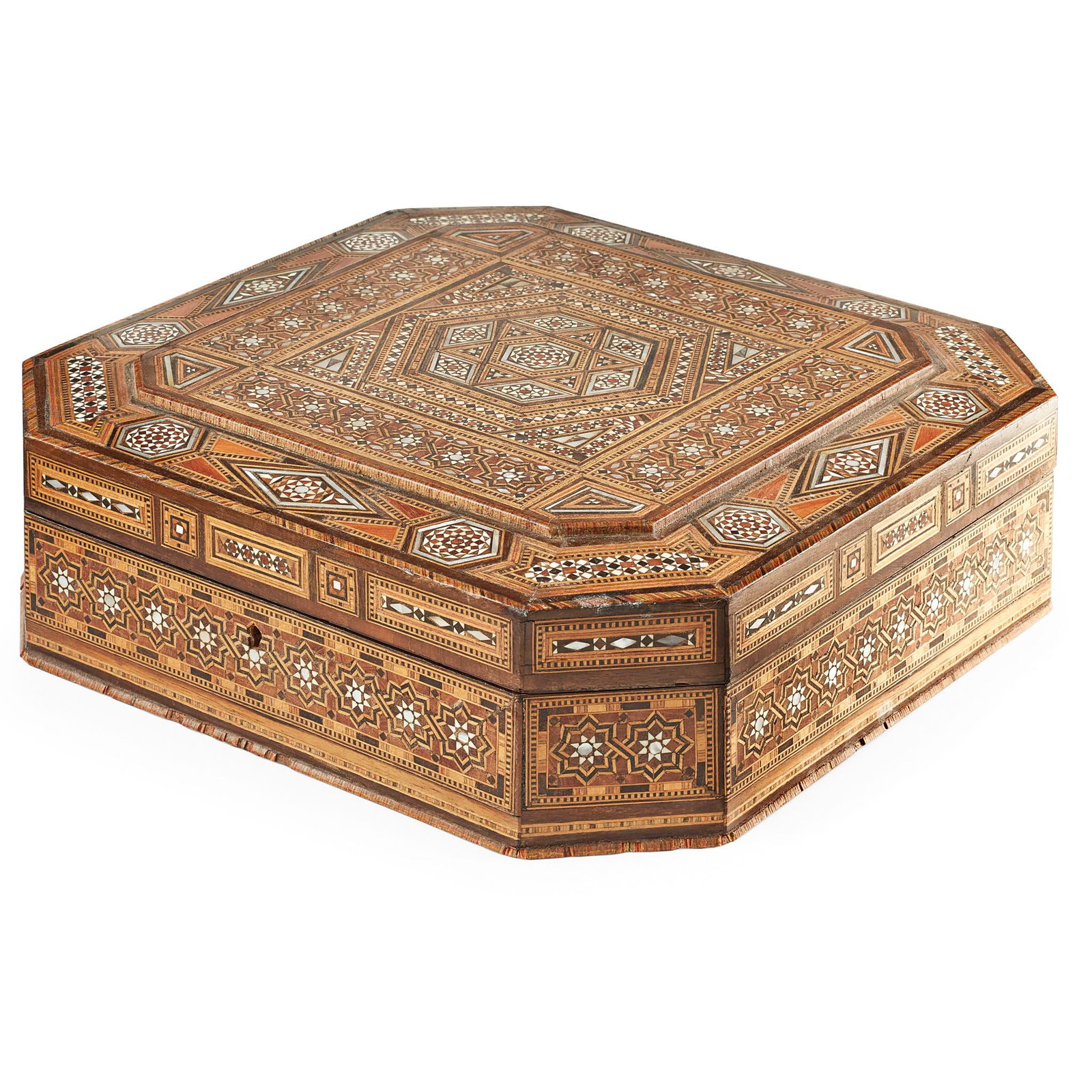 SYRIAN PARQUETRY BOX 19TH CENTURY: finely inlaid with geometric patterns and chequered banding, the lid opening to reveal a cushioned interior (Dimensions: 31cm wide, 11cm high) (31cm wide, 11cm high)