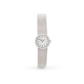 Audemars Piguet: a diamond-set watch (1 of 1)