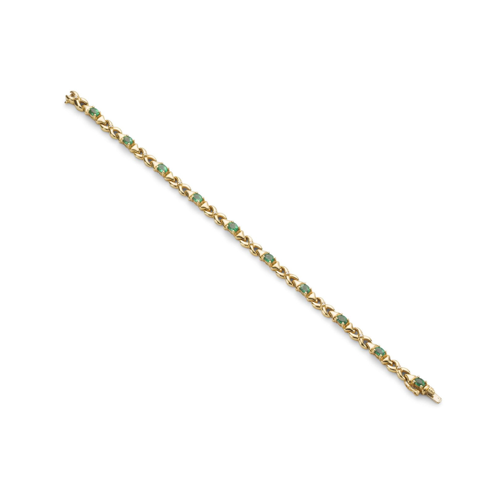 An emerald and diamond bracelet (1 of 1)