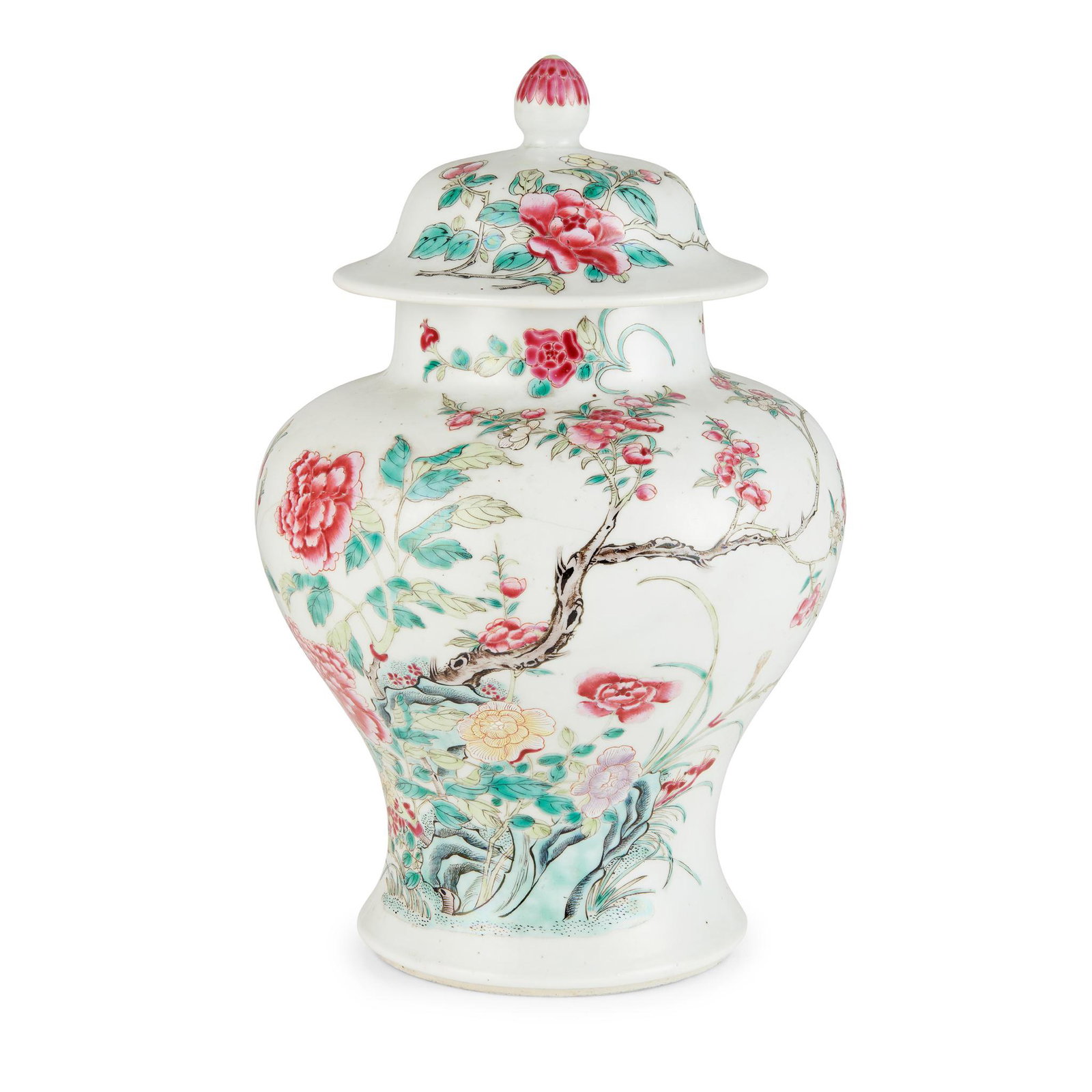 FAMILLE ROSE BALUSTER VASE WITH COVER QING DYNASTY, 19TH CENTURY: FAMILLE ROSE BALUSTER VASE WITH COVER QING DYNASTY, 19TH CENTURY 清 粉彩牡丹紋將軍罐帶蓋 elegantly potted with an everted foot, raised