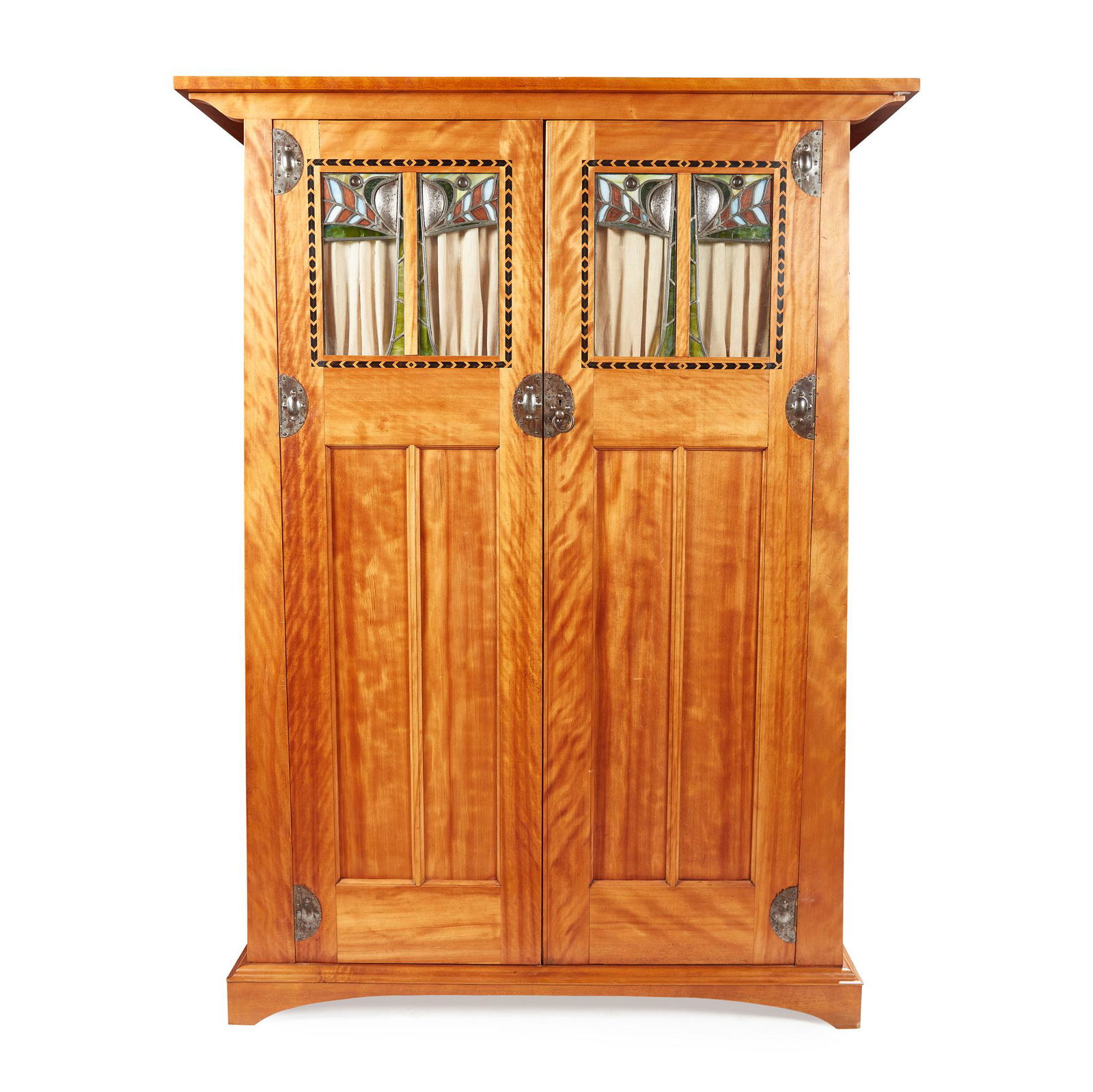 GEORGE HENRY WALTON (1867-1933) FOR ELMBANK, YORK WARDROBE, CIRCA 1920 (1 of 4)