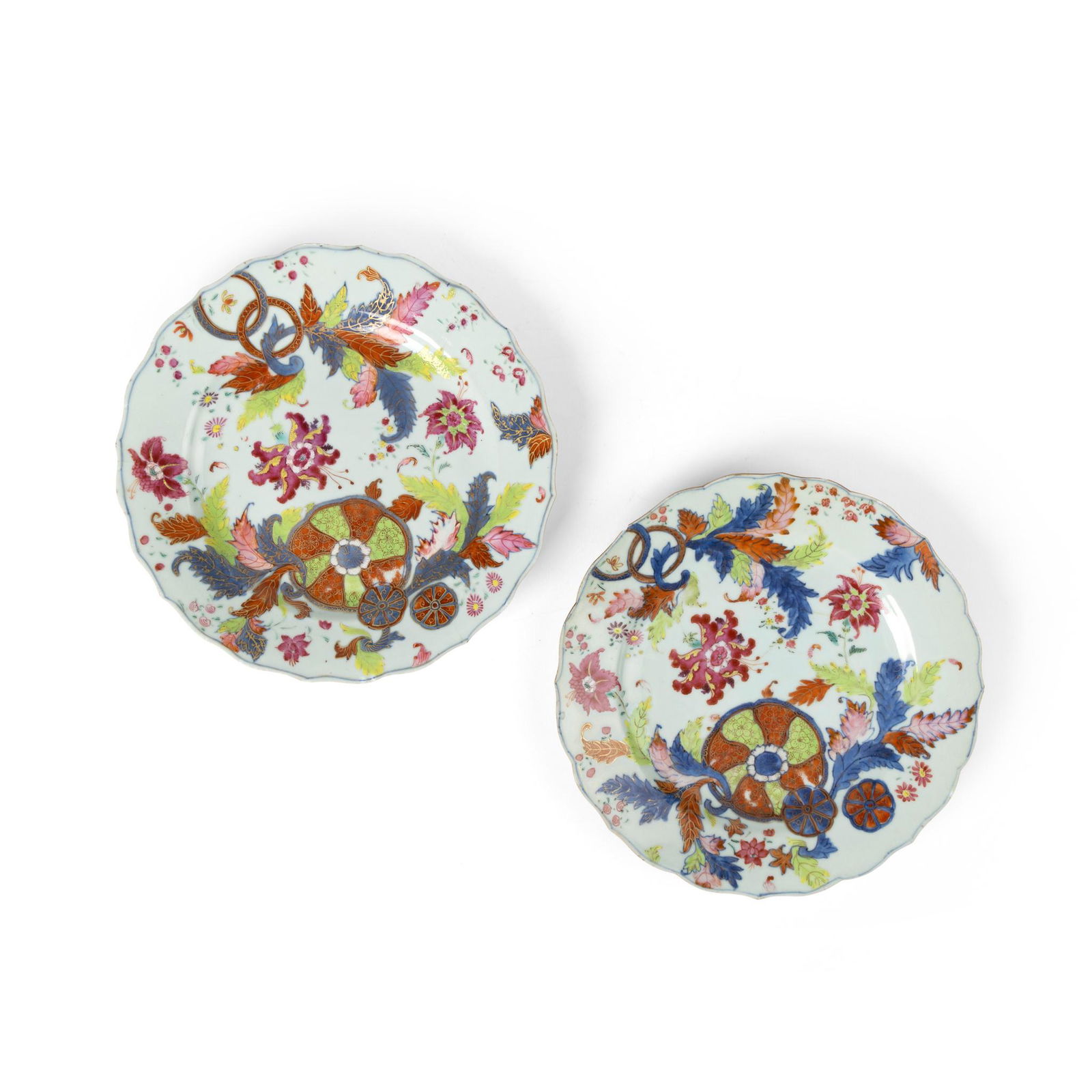 TWO FAMILLE ROSE 'PSEUDO TOBACCO LEAF' PLATES QING DYNASTY, QIANLONG PERIOD (1 of 2)