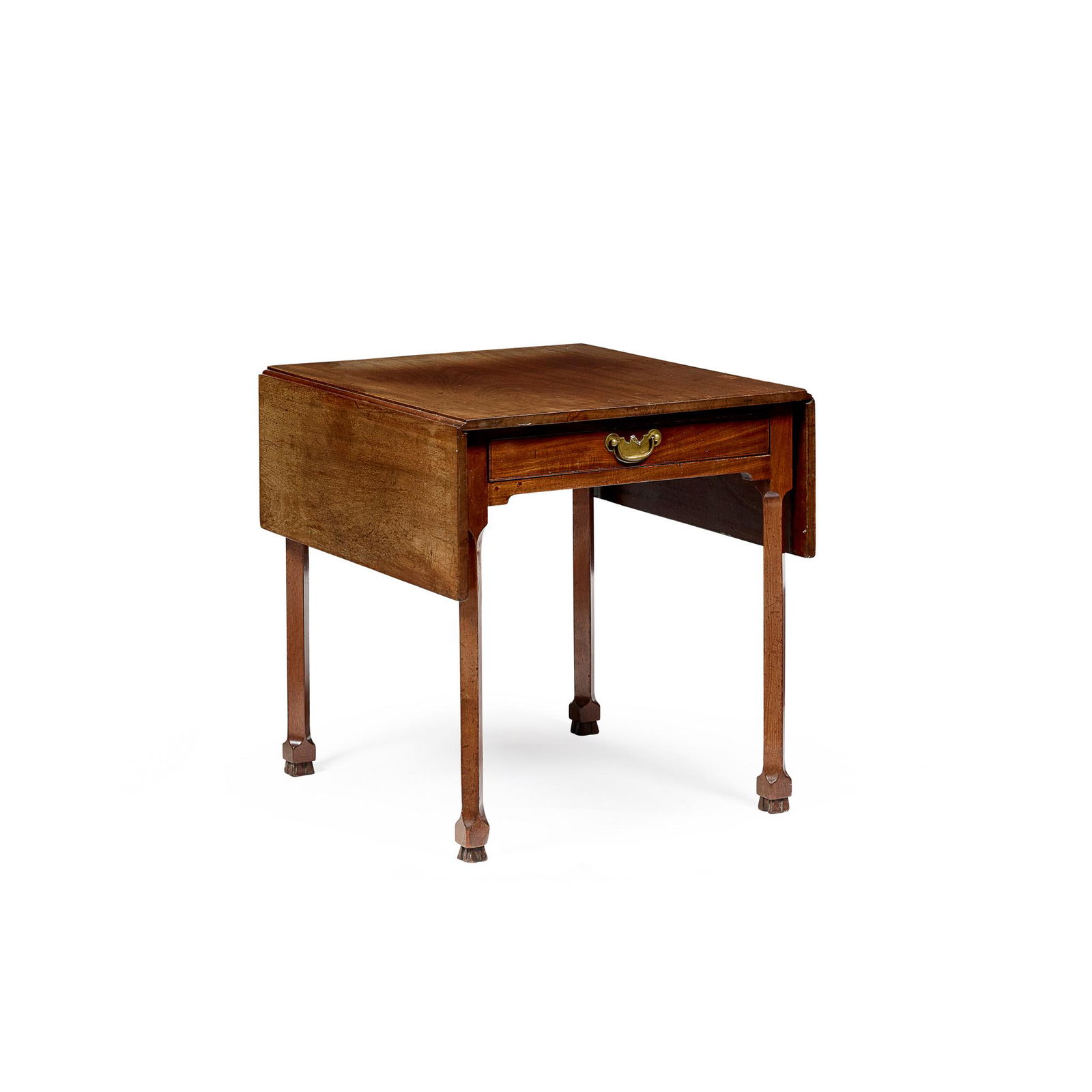 LATE GEORGE II MAHOGANY PEMBROKE TABLE MID 18TH CENTURY: LATE GEORGE II MAHOGANY PEMBROKE TABLE MID 18TH CENTURY the rectangular top with drop sides above a frieze drawer to one end, raised on canted square legs ending in block tassel feet (68cm long, 69cm