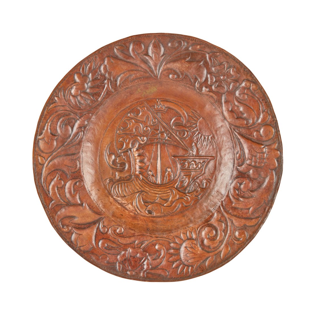 MANNER OF JOHN PEARSON ARTS & CRAFTS CHARGER, CIRCA 1900: MANNER OF JOHN PEARSON ARTS & CRAFTS CHARGER, CIRCA 1900 repoussÃ©-decorated copper, unmarked (38.3cm diameter)