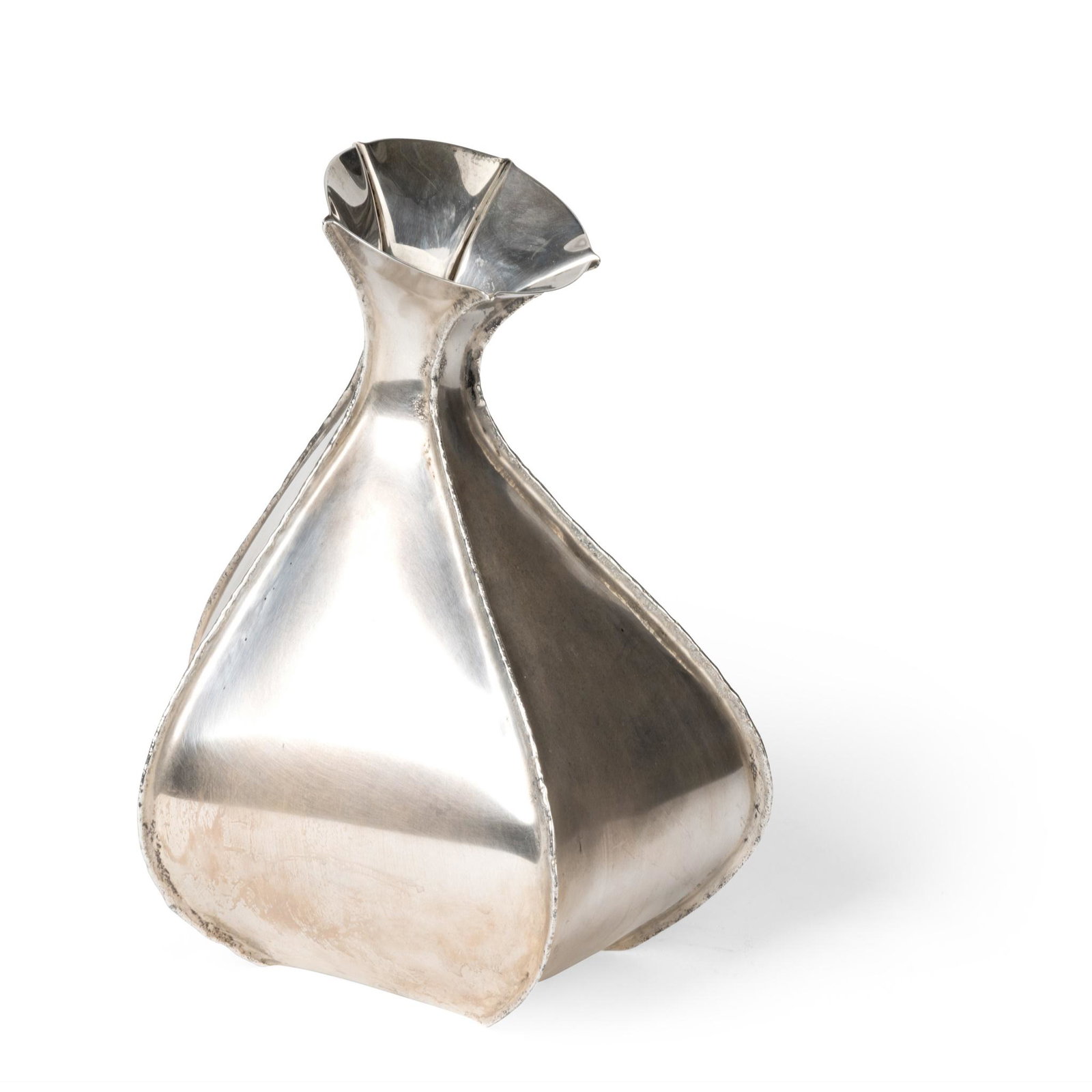 Lucien Taylor Vase, 2005 (1 of 2)