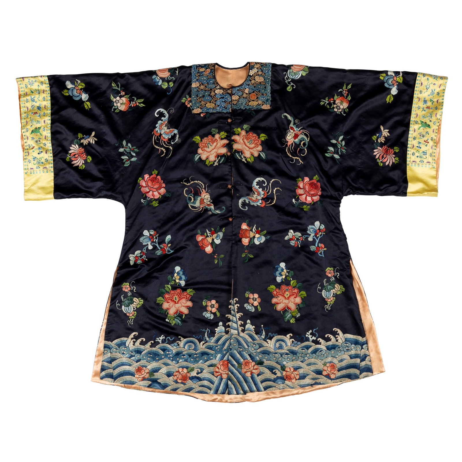 DARK-BLUE-GROUND SILK EMBROIDERED LADY'S ROBE: DARK-BLUE-GROUND SILK EMBROIDERED LADY'S ROBE QING DYNASTY, 19TH CENTURY 清 石青地刺繡花蝶紋對襟女衫embroidered with mirro