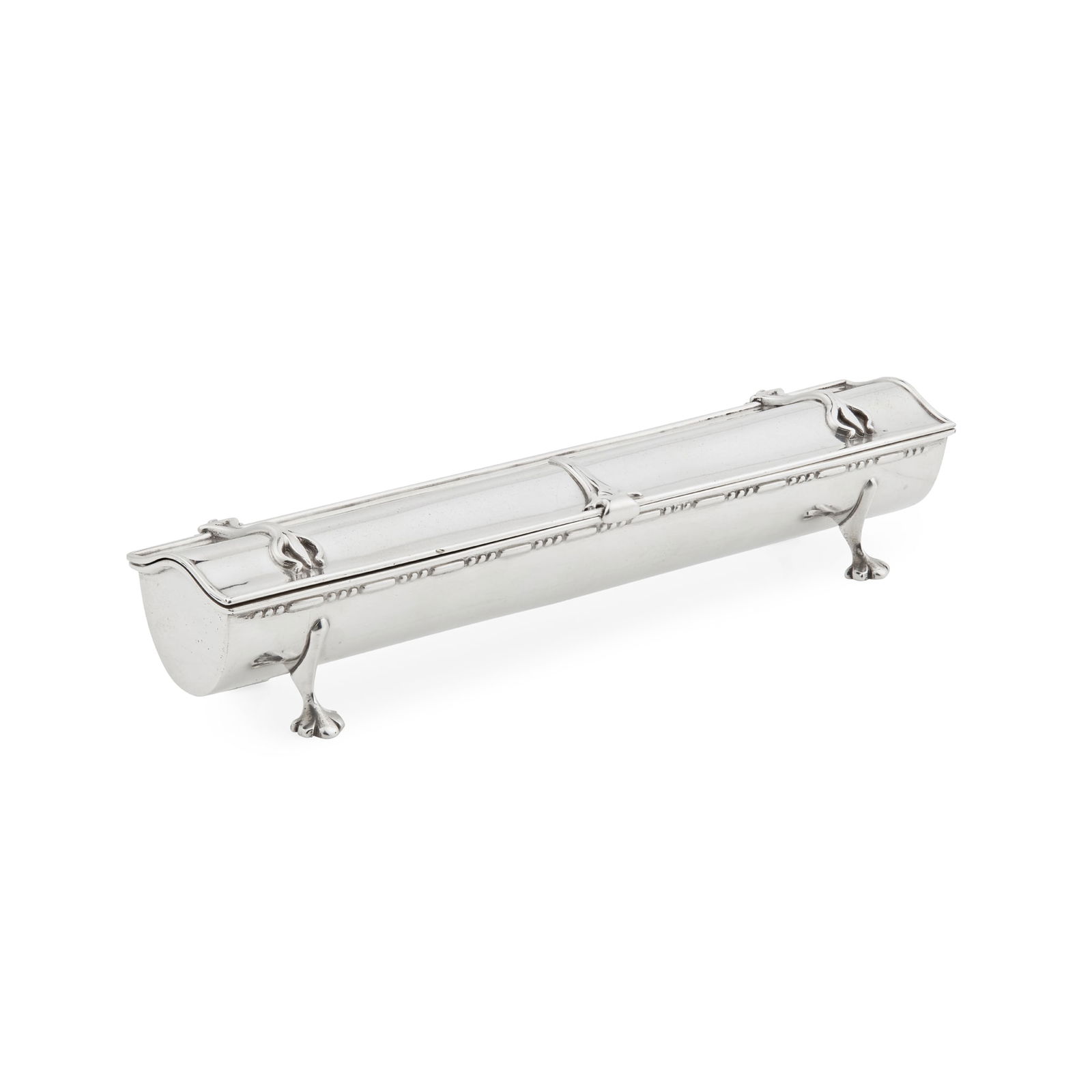 W. A. S. BENSON (1854-1924): W. A. S. BENSON (1854-1924) ARTS & CRAFTS DESK TIDY, 1913 silver, maker’s mark WB, hallmarked London, 1913 19cm long Note: Examples of Benson’s work in solid silver are rare, with only a f