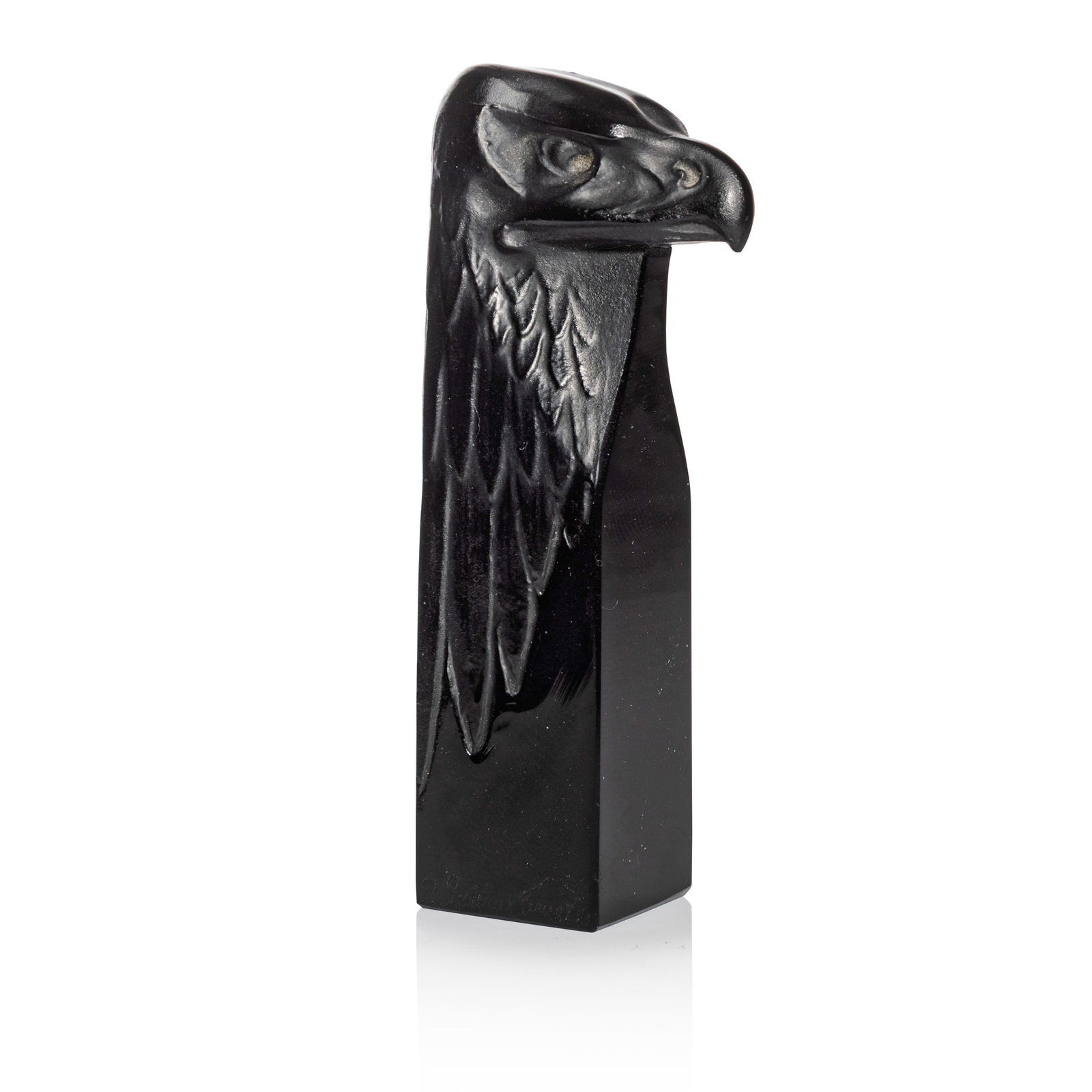 ‡ RENÉ LALIQUE (1860-1945): RENÉ LALIQUE (1860-1945) TÊTE D'AIGLE SEAL, NO. 175 designed 1911blackengraved R. Lalique France No. 175 8cm (3 1/8in) high