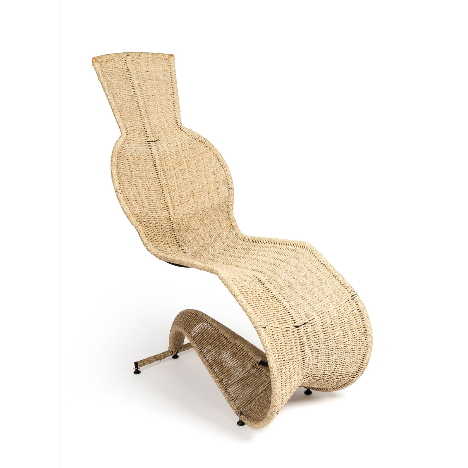 § TOM DIXON C.B.E. (BRITISH 1959-) FOR SPACE DESIGN, U.K.: TOM DIXON C.B.E. (BRITISH 1959-) FOR SPACE DESIGN, U.K. SPEED LOUNGE CHAIR, 1999 braided rope and iron 133cm high, 110cm wide, 57cm deep (52 3/8in high, 43 ¼in wide, 22 ½in deep)