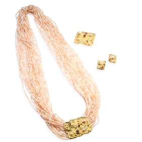 Join us for the Summer auction of Jewellery, we are pleased to present a beautiful, hand-picked collection of modern, vintage and antique jewellery. The sale showcases designer pieces by Tiffany & Co, Mappin & Webb, Ilias Lalaounis, Bulgari and a wonderful private collection of works inspired by antiquity from Peter Pl?derl. Other highlights include a wide selection of diamonds, rubies and sapphires in a variety of cuts.
