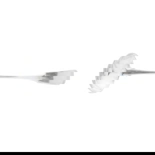 ELGIN – A SCOTTISH PROVINCIAL TODDY LADLE: ELGIN &#8211; A SCOTTISH PROVINCIAL TODDY LADLE JOSEPH POZZI marked JP, Eln, thistle, Fiddle pattern with ovoid bowl and vacant terminal 16cm long 30.9g