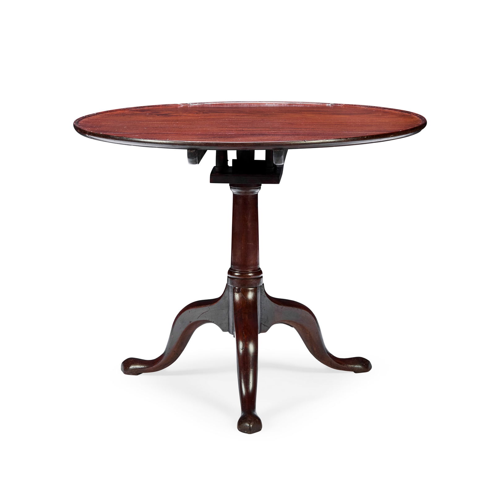 GEORGE II MAHOGANY BIRDCAGE TEA TABLE: GEORGE II MAHOGANY BIRDCAGE TEA TABLE MID 18TH CENTURY the circular dished tilt top on a cannon barrel support and tripod base ending in pointed pad feet 90cm diameter, 71cm high