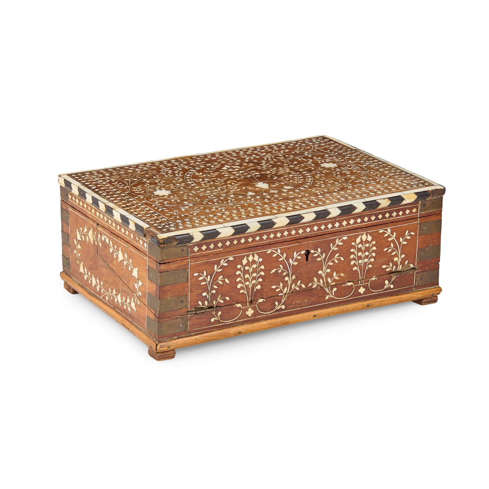 Y ANGLO-INDIAN IVORY INLAID TEAK STATIONERY BOX