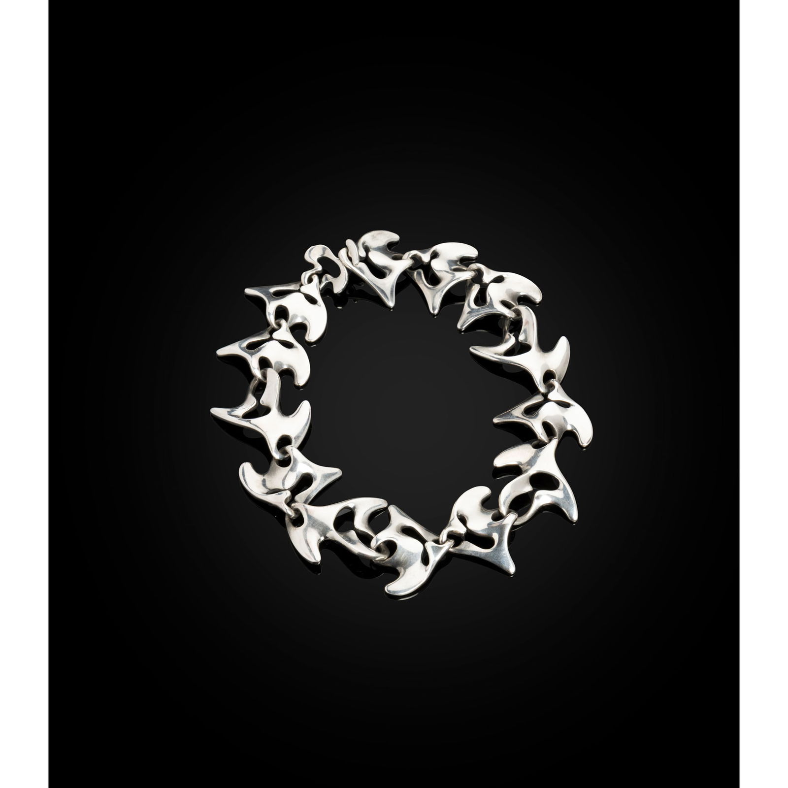 § HENNING KOPPEL (DANISH 1918-1981) FOR GEORG JENSEN: HENNING KOPPEL (DANISH 1918-1981) FOR GEORG JENSEN NECKLACE model 89, stamped manufacturer's mark, STERLING / DENMARK, silver, comprising 14 links internal width of necklace approximately: 12cm (4 