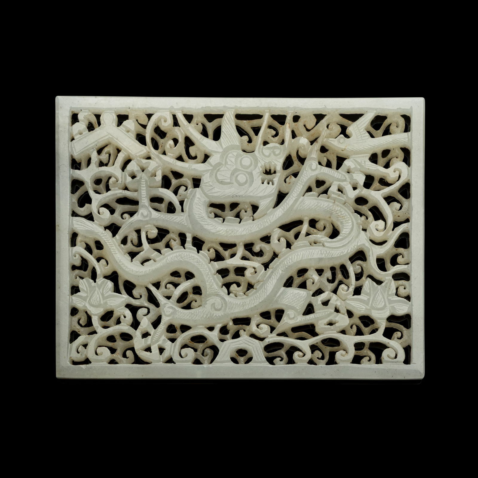 CHINESE WHITE JADE 'DRAGON' BELT PLAQUE (1 of 1)