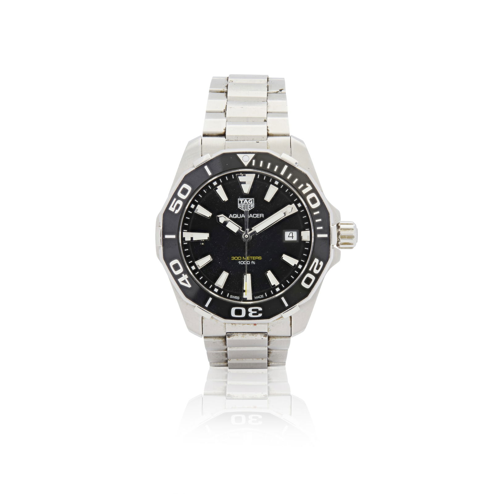 Tag Heuer. A stainless steel quartz wristwatch