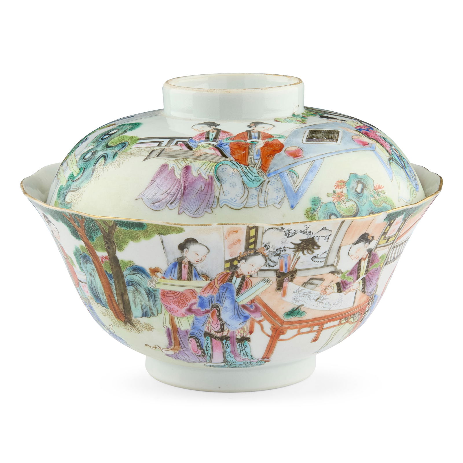 CHINESE FAMILLE ROSE 'LADY' BOWL WITH COVER (1 of 3)