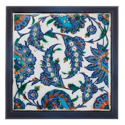 A IZNIK POTTERY TILE DECORATED WITH 'SAZ' LEAVES (1 of 1)