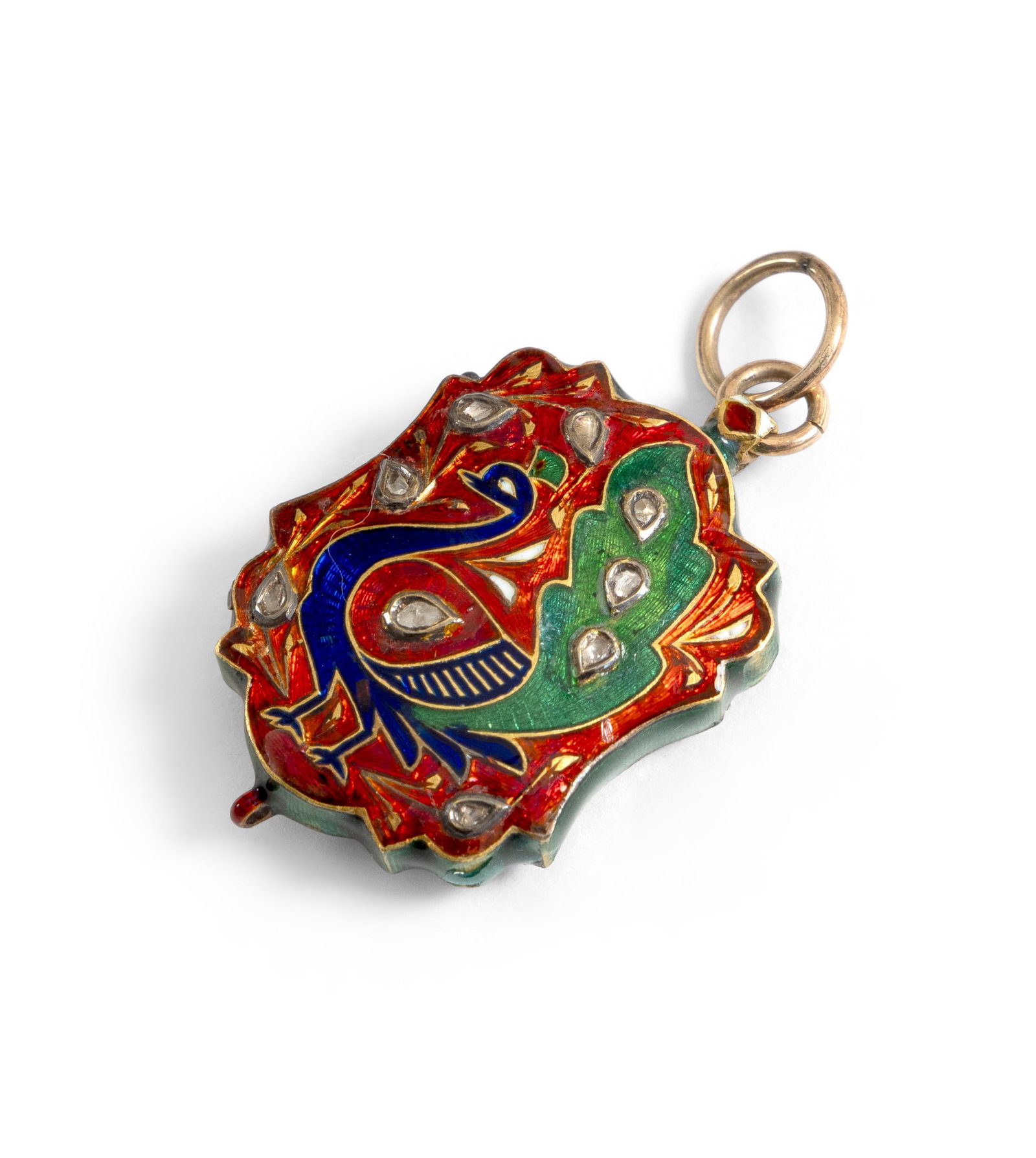AN ENAMEL AND ROSE-CUT DIAMOND-SET PENDANT: AN ENAMEL AND ROSE-CUT DIAMOND-SET PENDANT INDIA, 20TH CENTURY of rectangular form with cusped edges, enamelled in red blue and green with a peacock and set with kundan-style diamonds, verso with a fl