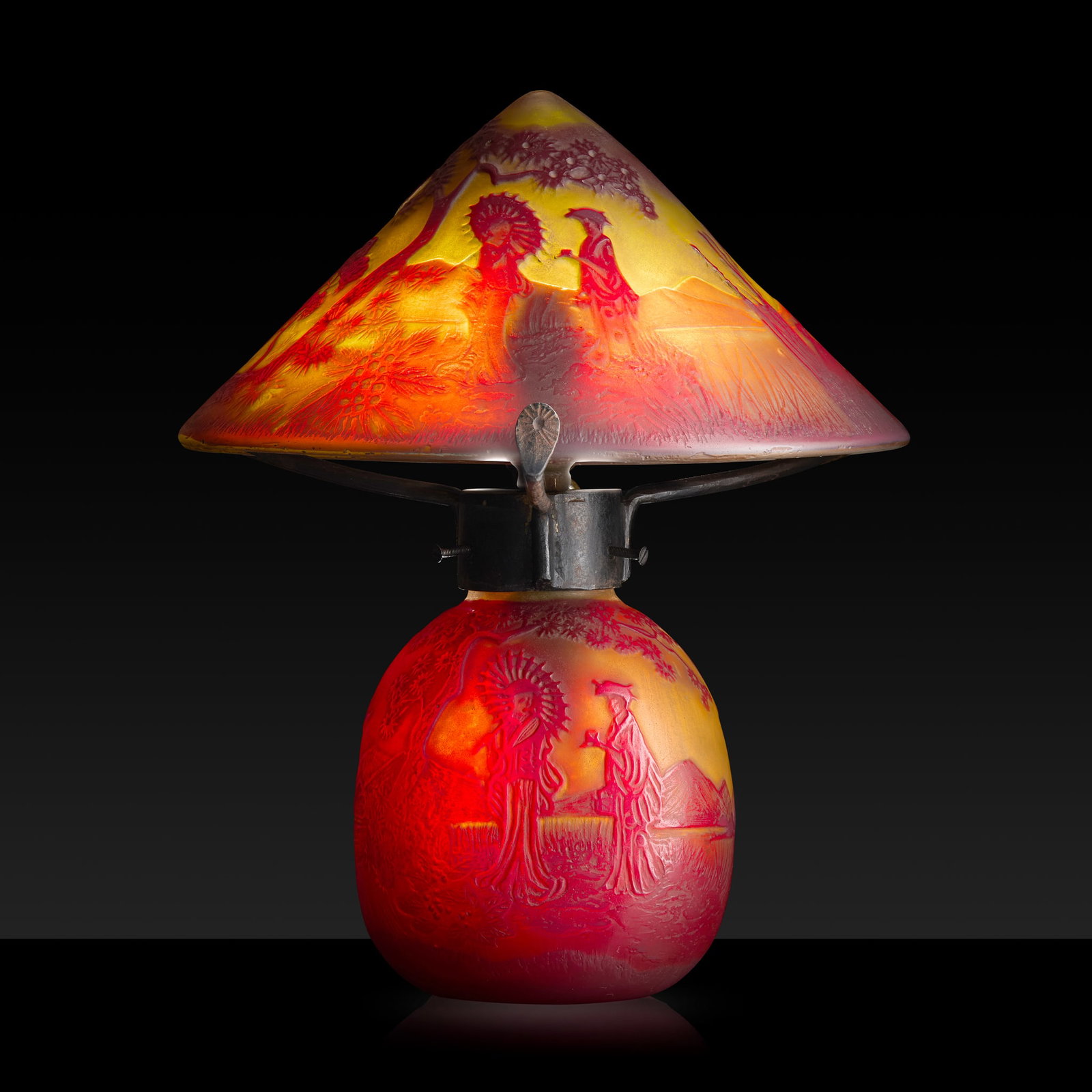MULLER FRÈRES (1895-1933): MULLER FRÈRES (1895-1933) LANDSCAPE CAMEO GLASS TABLE LAMP designed circa 1920overlaid and acid-etched glasscameo MULLER FRES LUNEVILLE to base and shade(2) 26cm high overall, shade 21cm