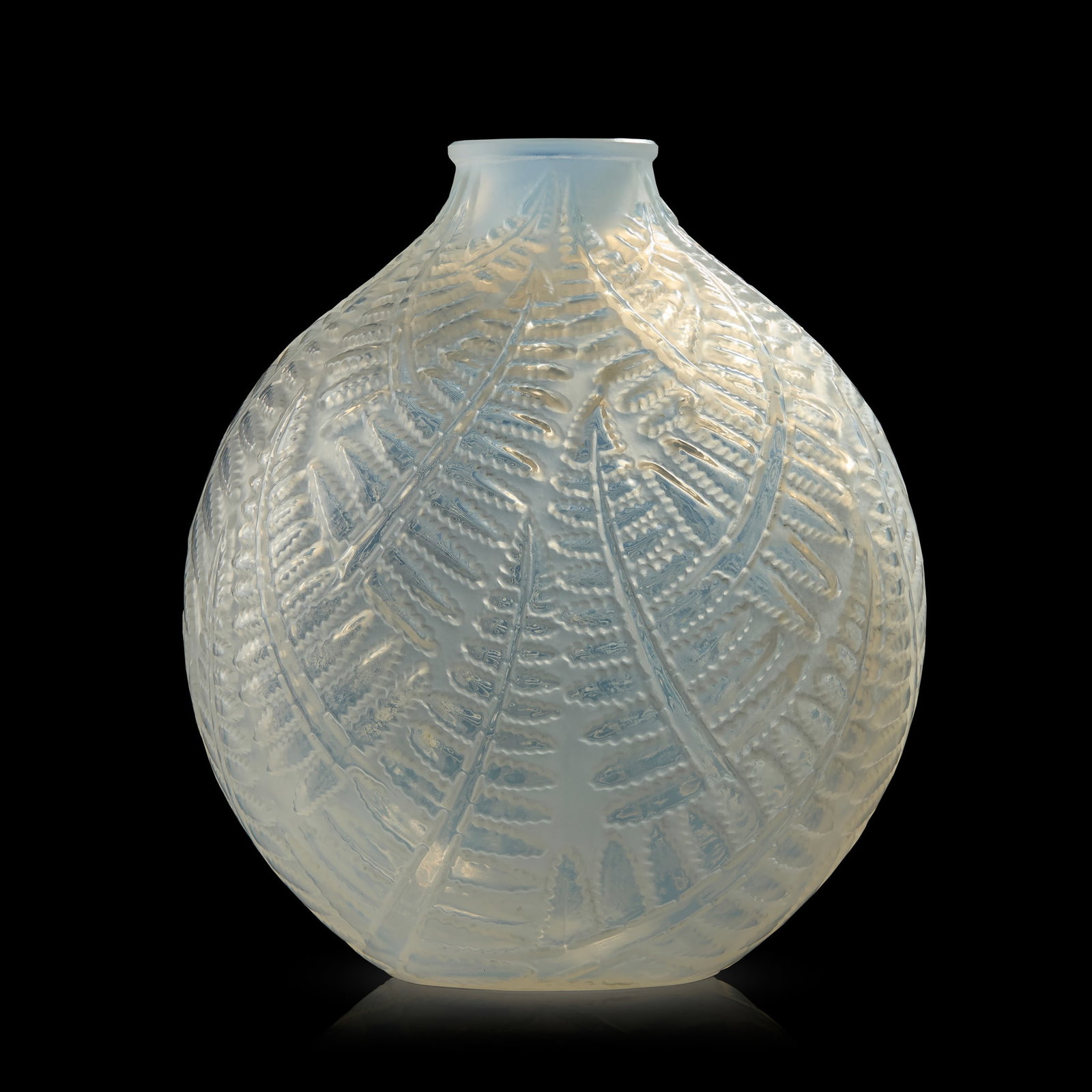 ‡ RENÉ LALIQUE (1860-1945): RENÉ LALIQUE (1860-1945) ESPALION VASE, NO. 996 designed 1927opalescentengraved R. Lalique France No. 996 18cm high