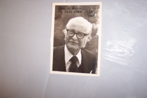 DAI VERNON SIGNED & INSCRIBED PHOTOGRAPH A black a: DAI VERNON SIGNED & INSCRIBED PHOTOGRAPH A black and white photograph of Dai Vernon signed and inscribed to Billy McComb, featuring a head and shoulders image of Vernon with inscription reading, "Best